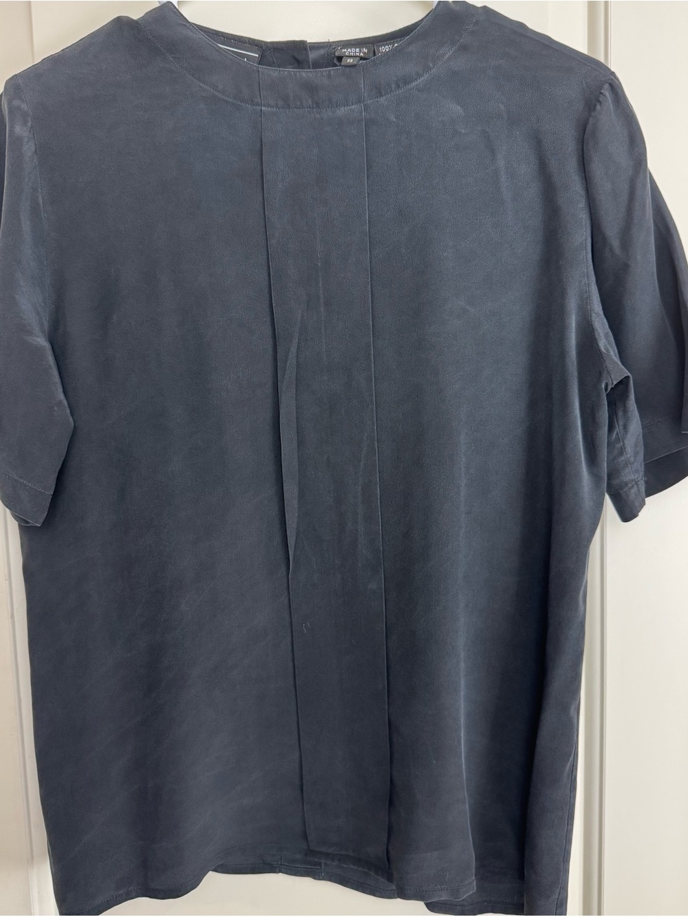 Vintage Della Sport 100% Silk Charcoal Gray Back Button Blouse Size 8